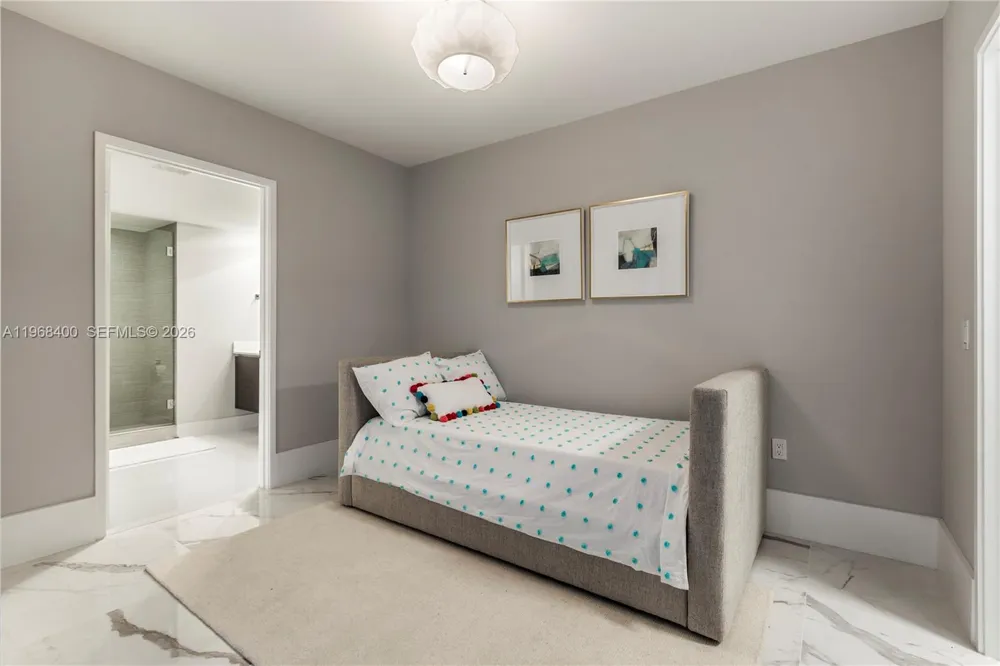 300 Sunny Isles Blvd #4-806 Sunny Isles Beach, FL 33160