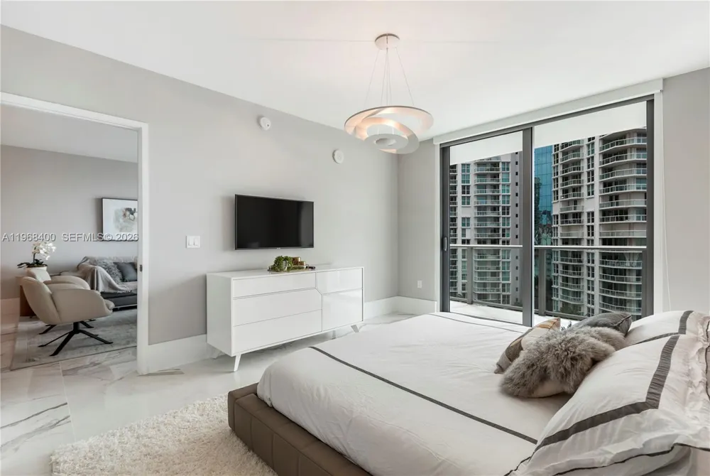300 Sunny Isles Blvd #4-806 Sunny Isles Beach, FL 33160