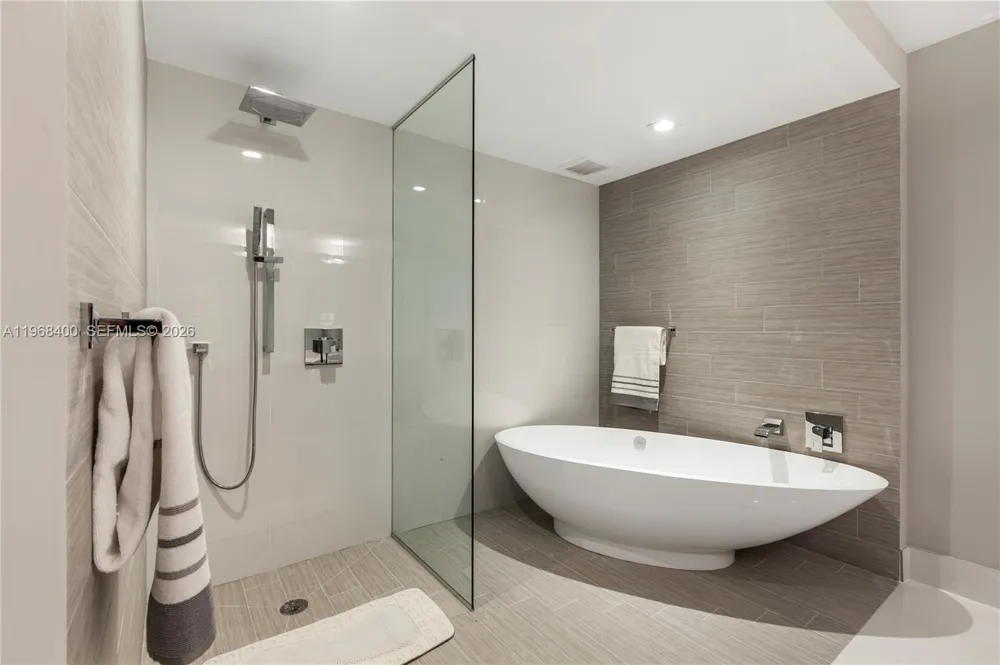 300 Sunny Isles Blvd #4-806 Sunny Isles Beach, FL 33160
