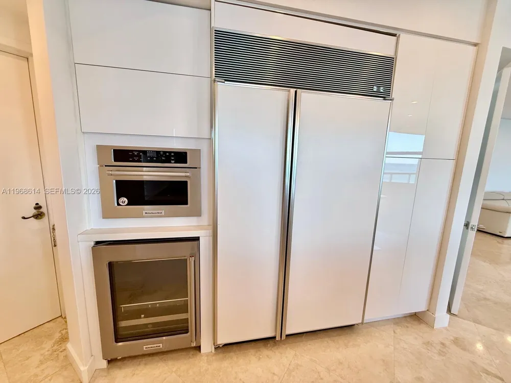 2100 Ocean Blvd #12D Fort Lauderdale, FL 33305