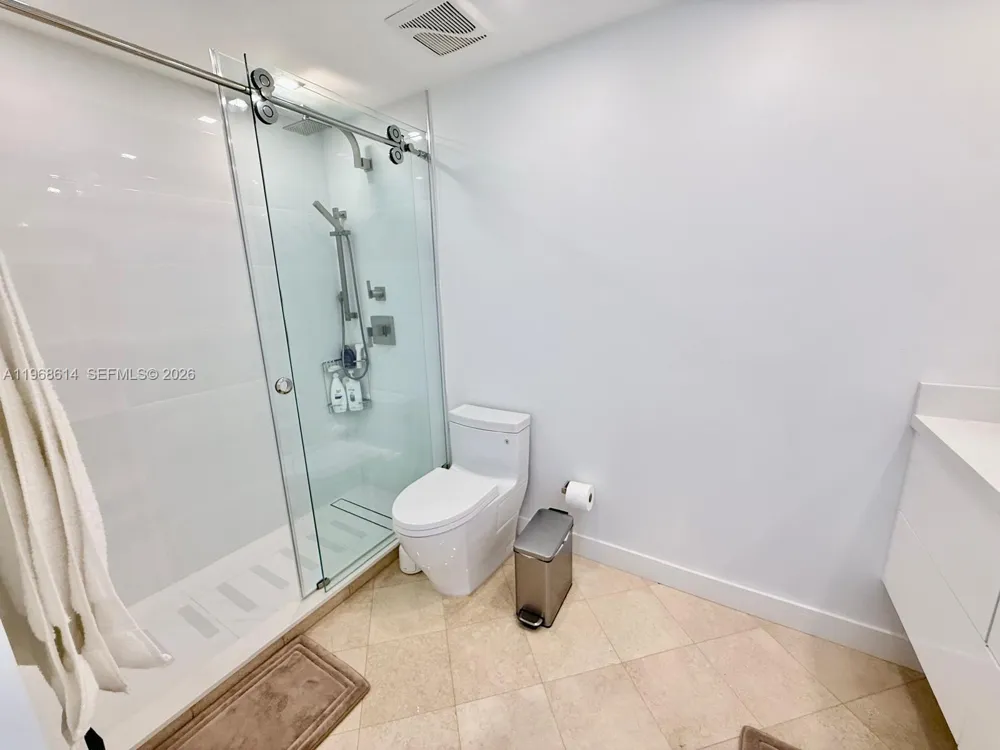 2100 Ocean Blvd #12D Fort Lauderdale, FL 33305