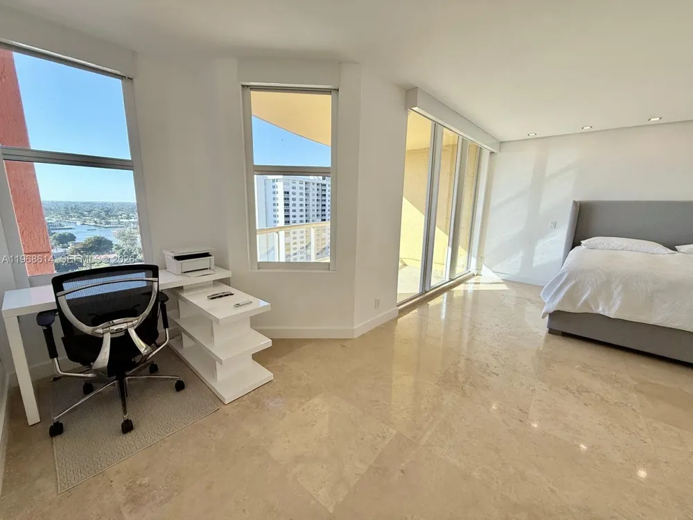 2100 Ocean Blvd #12D Fort Lauderdale, FL 33305