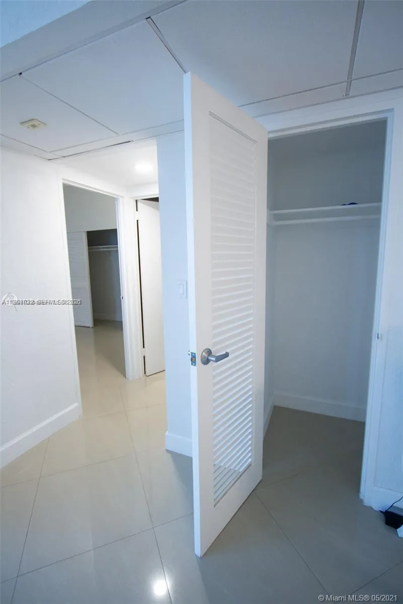 3801 S Ocean Dr #PH16S Hollywood, FL 33019