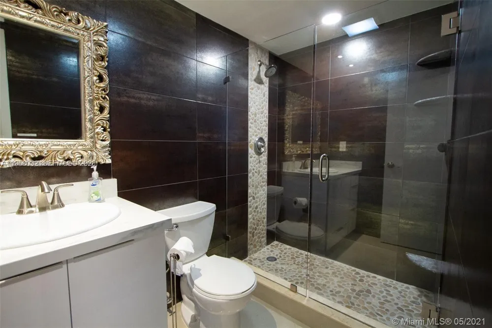 3801 S Ocean Dr #PH16S Hollywood, FL 33019