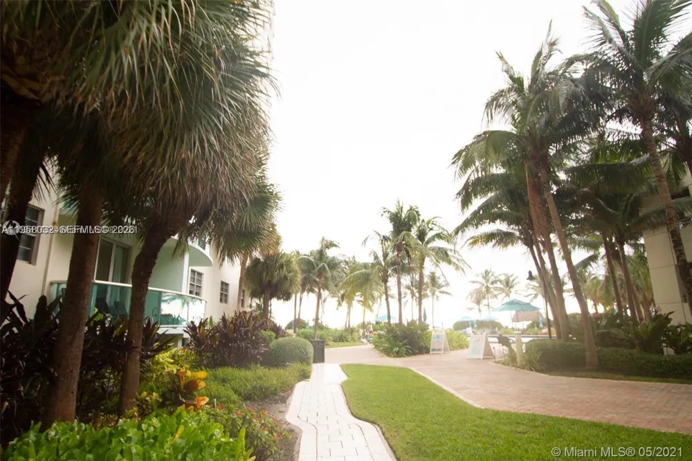 3801 S Ocean Dr #PH16S Hollywood, FL 33019