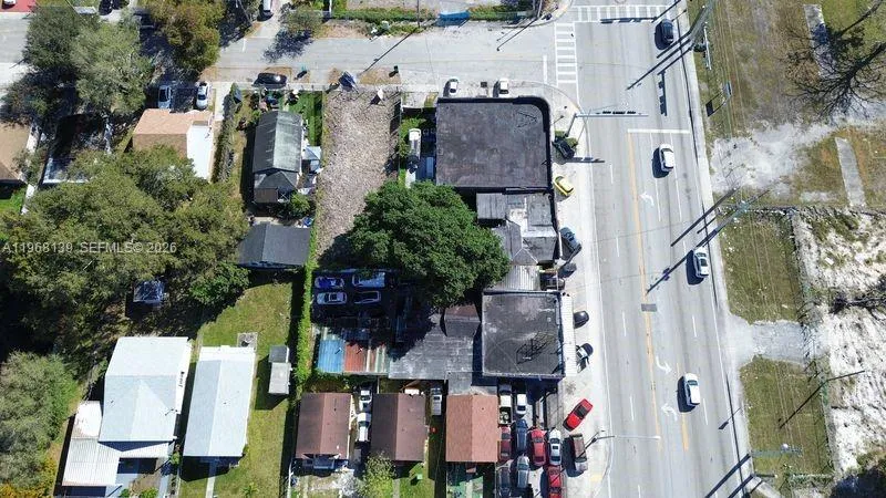 1067 NW 79th St Miami, FL 33150