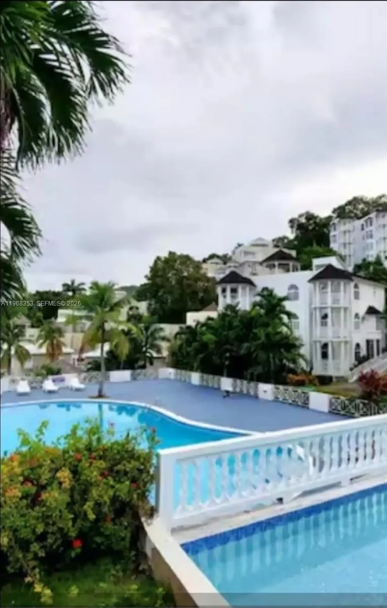 Sky Castles, Ocho Rios #00 