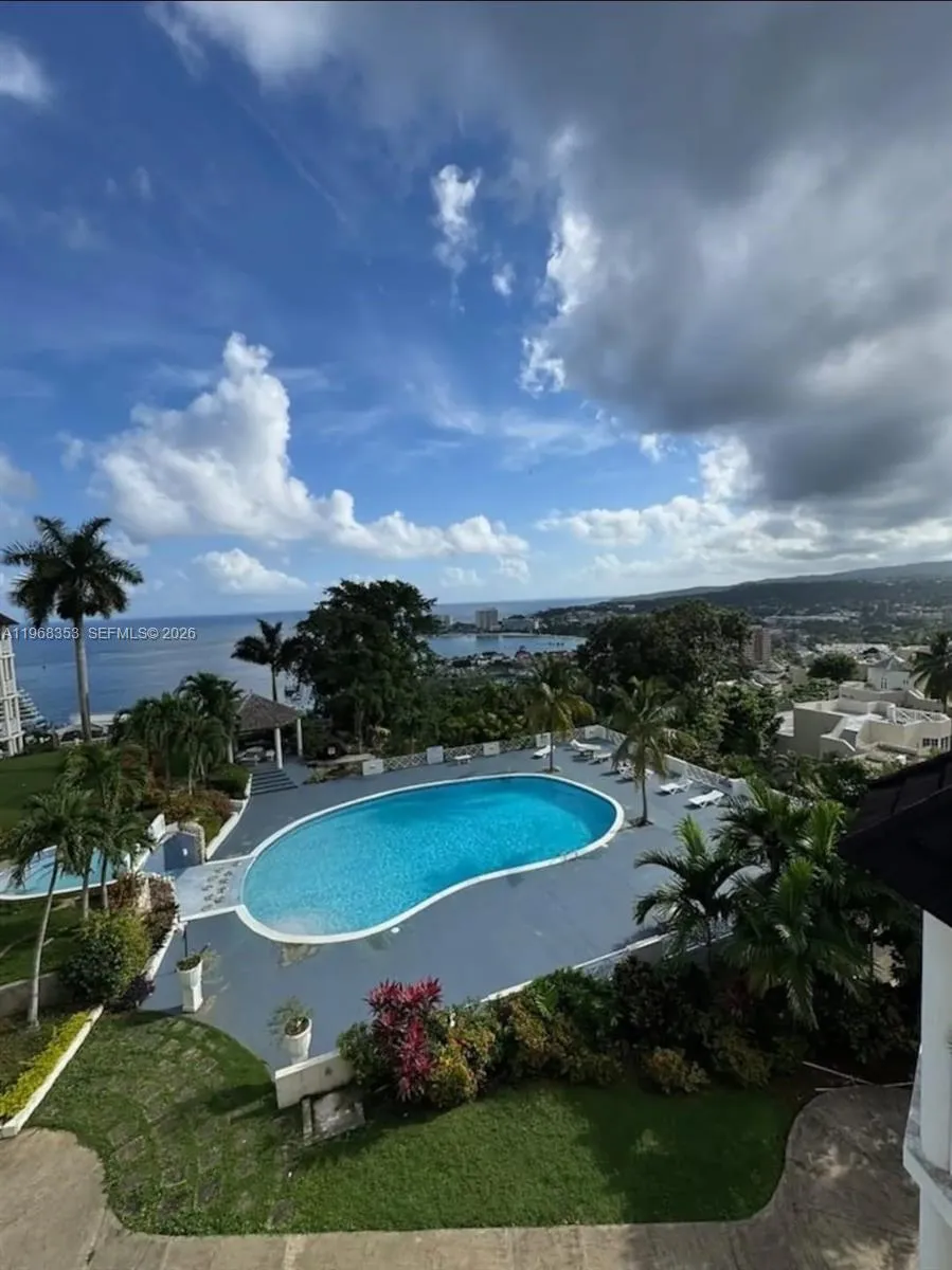 Sky Castles, Ocho Rios #00 