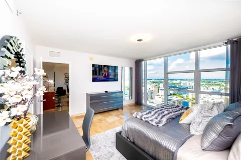 1830 S Ocean Dr #2907