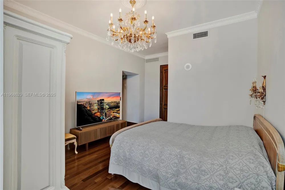 15901 Collins Ave #701 Sunny Isles Beach, FL 33160