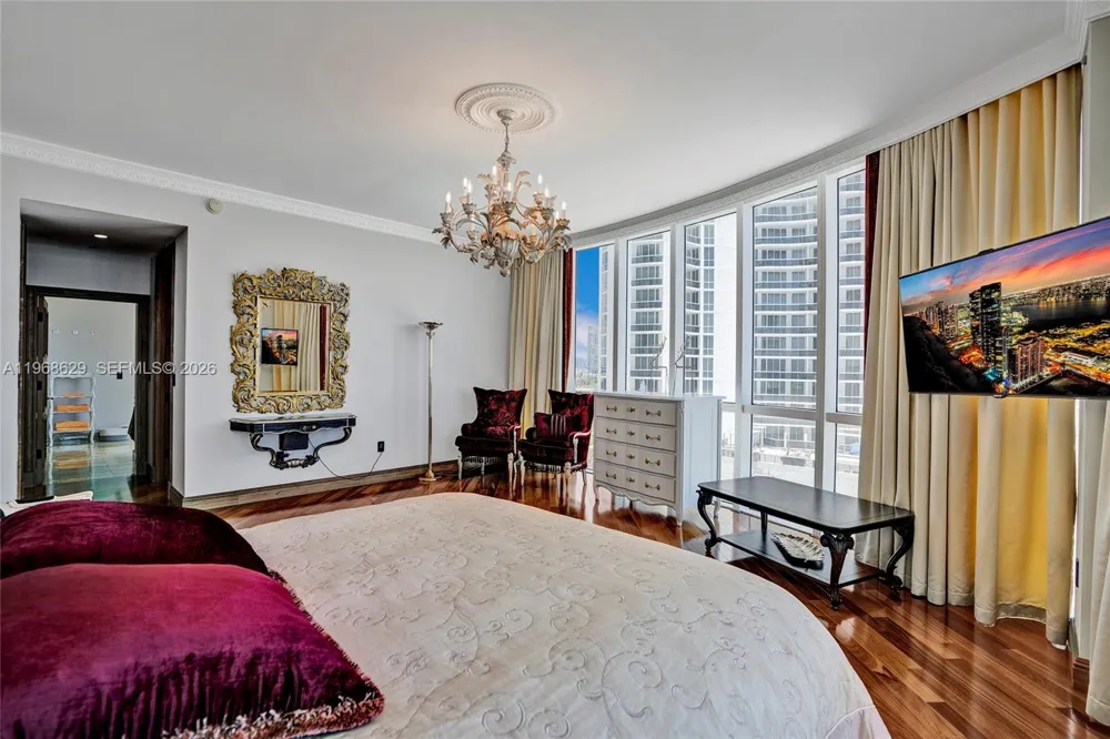 15901 Collins Ave #701 Sunny Isles Beach, FL 33160