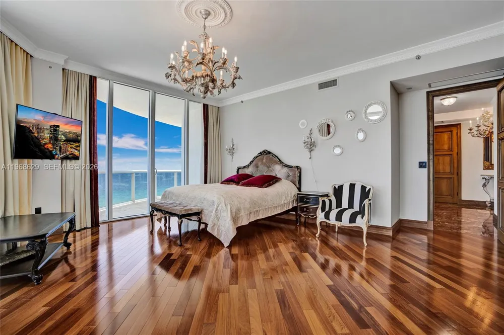 15901 Collins Ave #701 Sunny Isles Beach, FL 33160