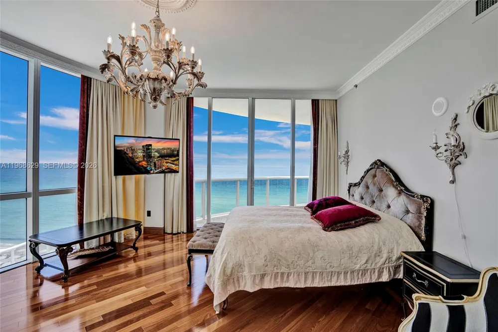 15901 Collins Ave #701 Sunny Isles Beach, FL 33160