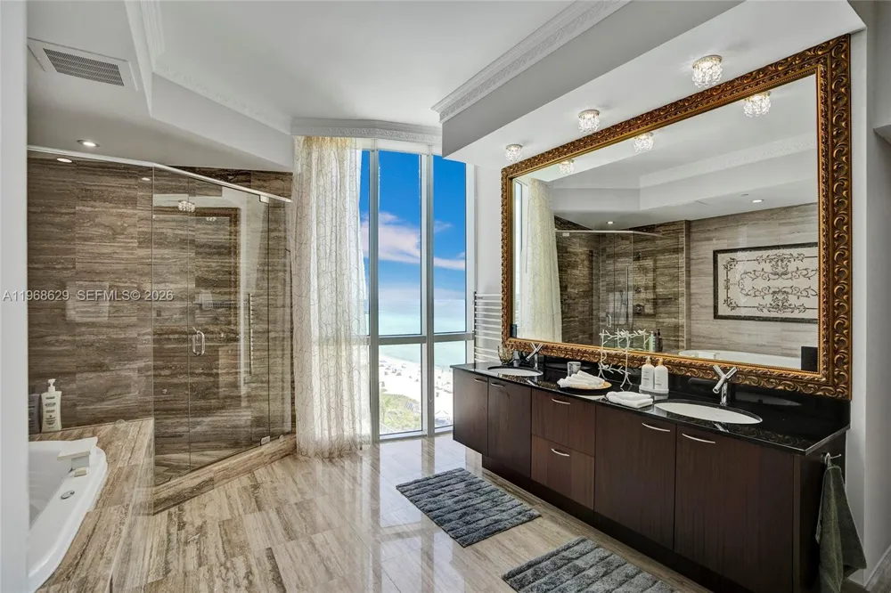 15901 Collins Ave #701 Sunny Isles Beach, FL 33160