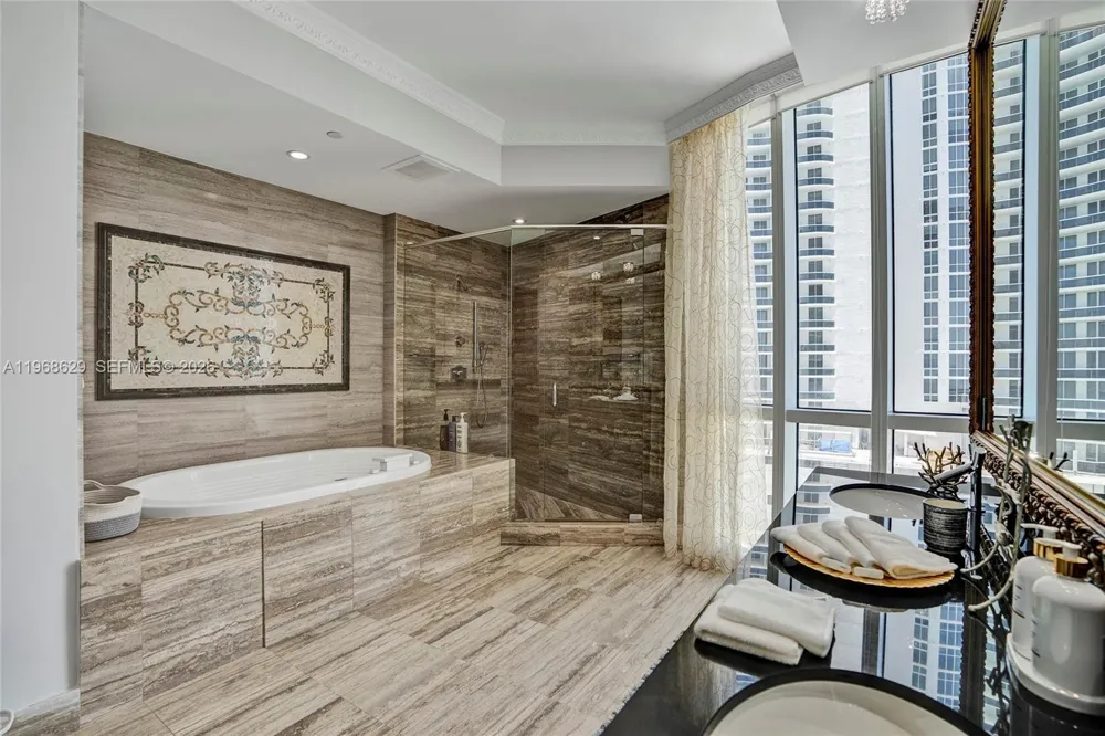 15901 Collins Ave #701 Sunny Isles Beach, FL 33160