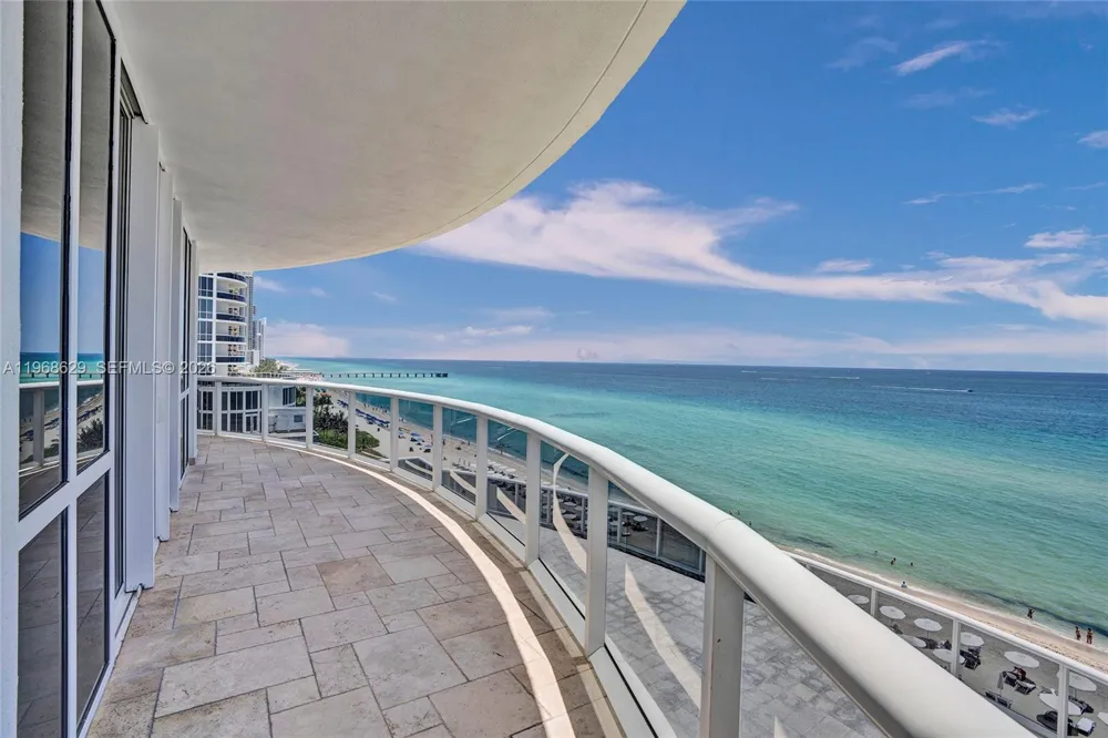 15901 Collins Ave #701 Sunny Isles Beach, FL 33160