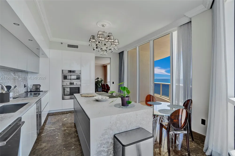 15901 Collins Ave #701 Sunny Isles Beach, FL 33160