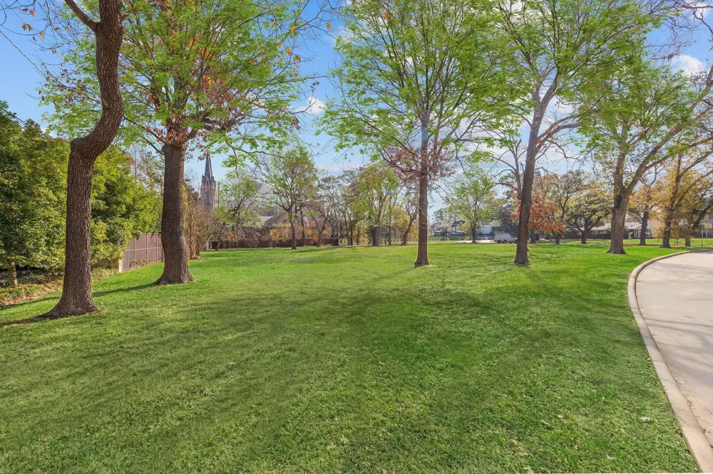 695 Rocky River Road