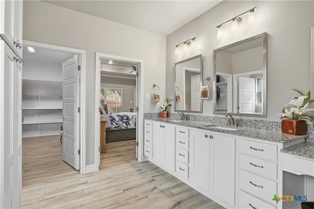 4090 Turning Leaf Drive Nolanville, TX 76559