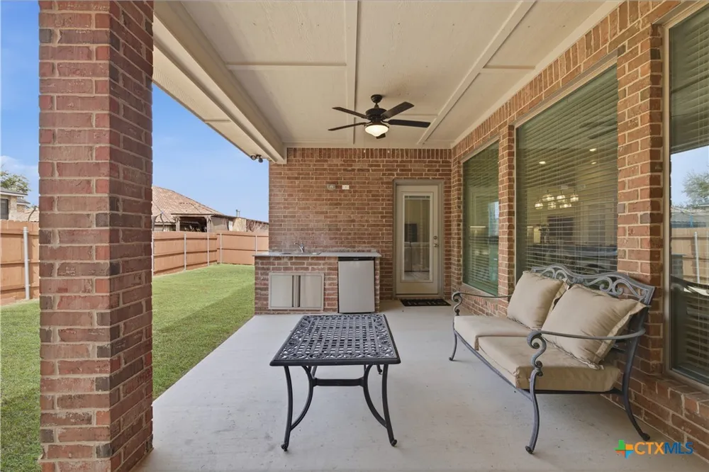 4090 Turning Leaf Drive Nolanville, TX 76559