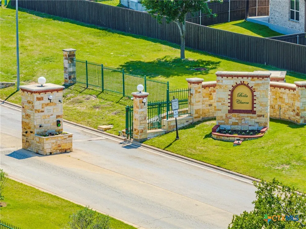 4090 Turning Leaf Drive Nolanville, TX 76559