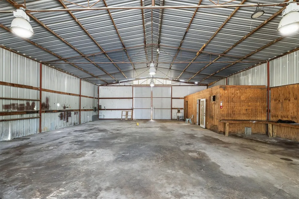 585 State Highway 36 Caldwell, TX 77836