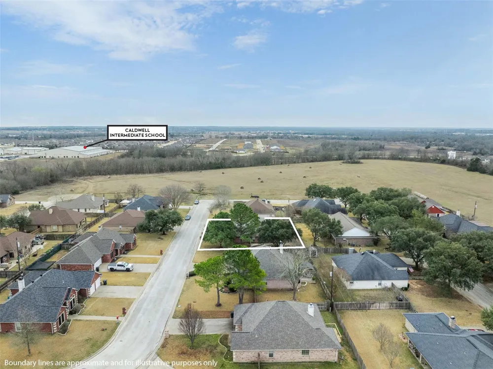 112 Ruby Street Caldwell, TX 77836
