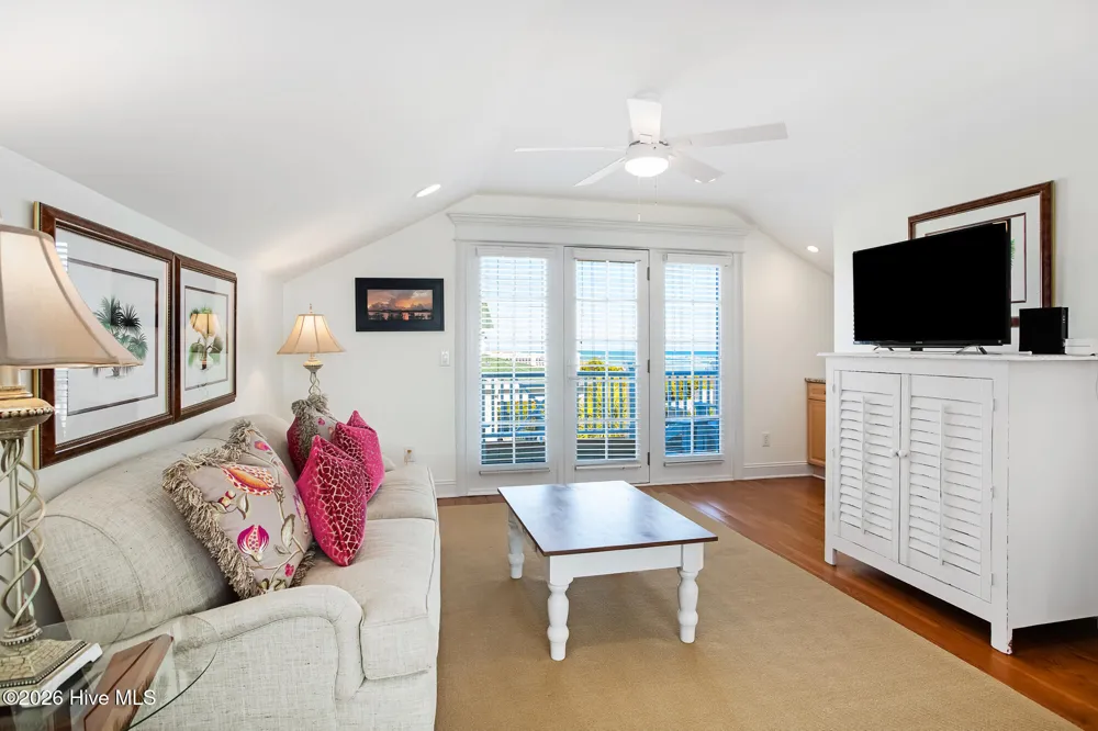 2628 Lumina Avenue Wrightsville Beach, NC 28480