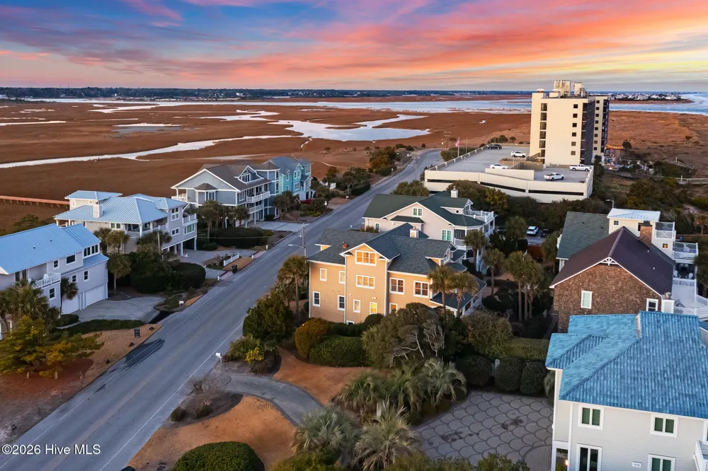 2628 Lumina Avenue Wrightsville Beach, NC 28480