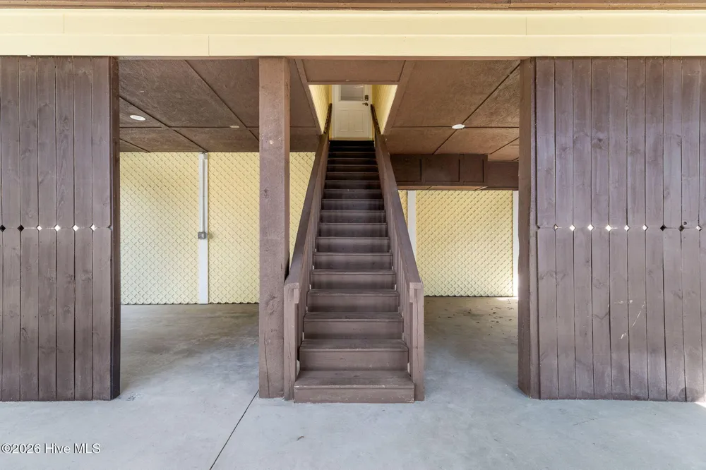 815 Riverview Drive Burgaw, NC 28425