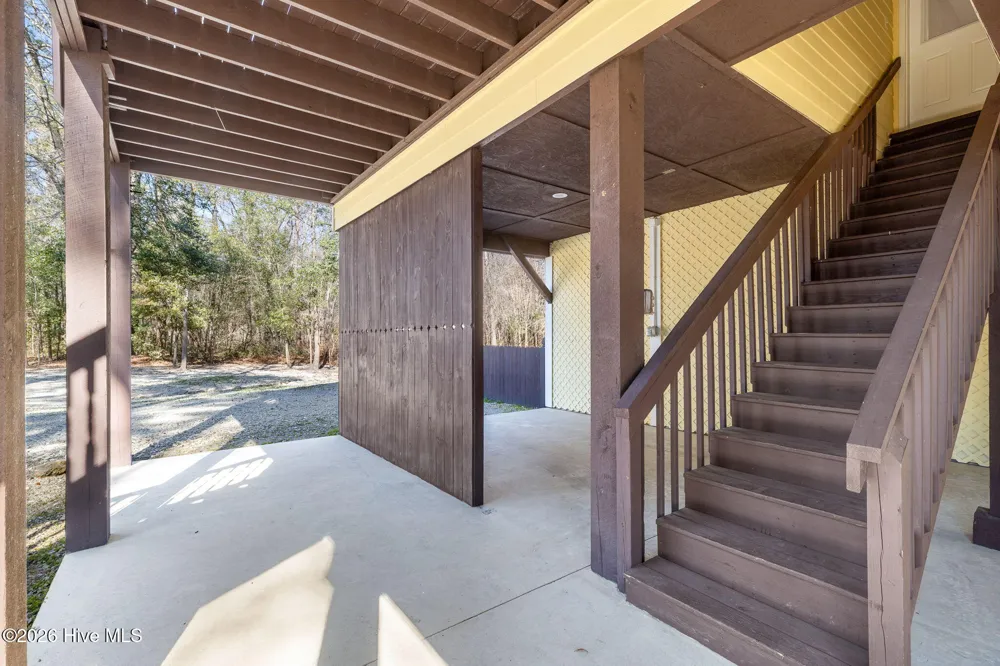 815 Riverview Drive Burgaw, NC 28425
