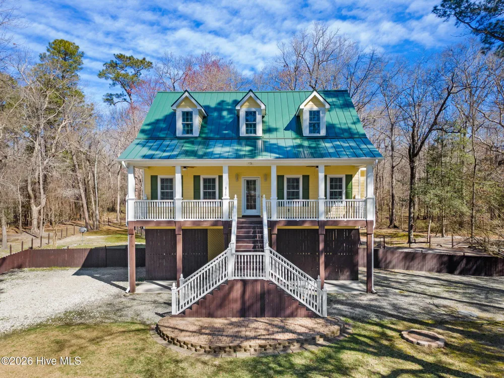 815 Riverview Drive Burgaw, NC 28425