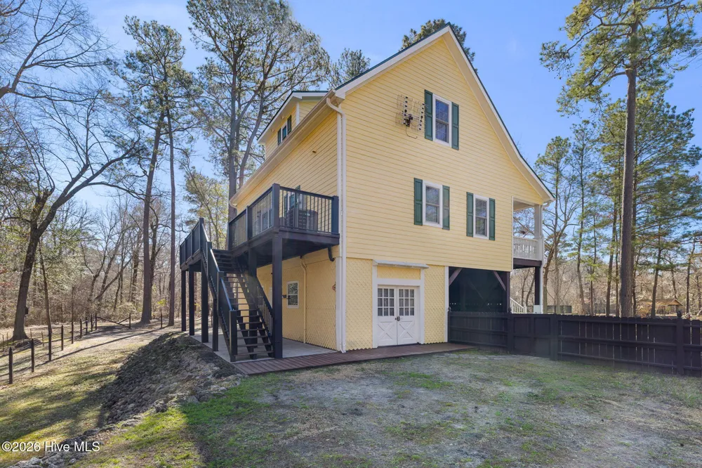 815 Riverview Drive Burgaw, NC 28425