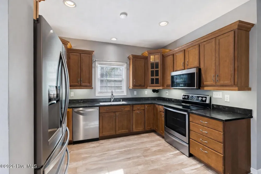 815 Riverview Drive Burgaw, NC 28425