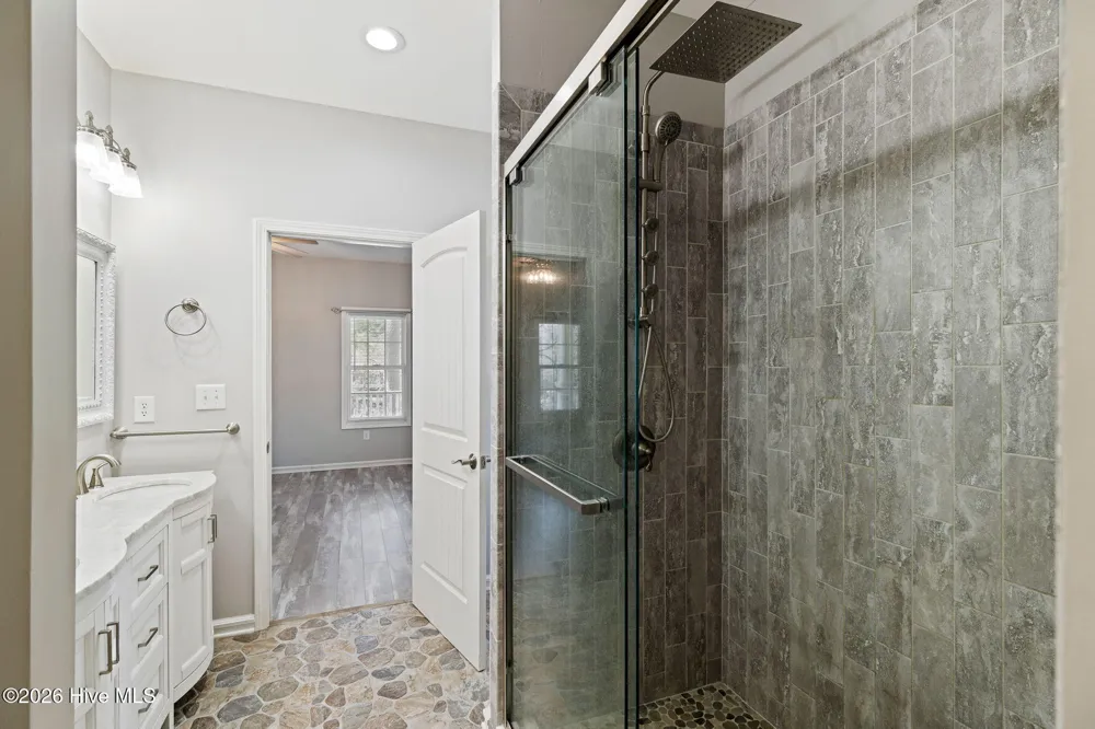 815 Riverview Drive Burgaw, NC 28425