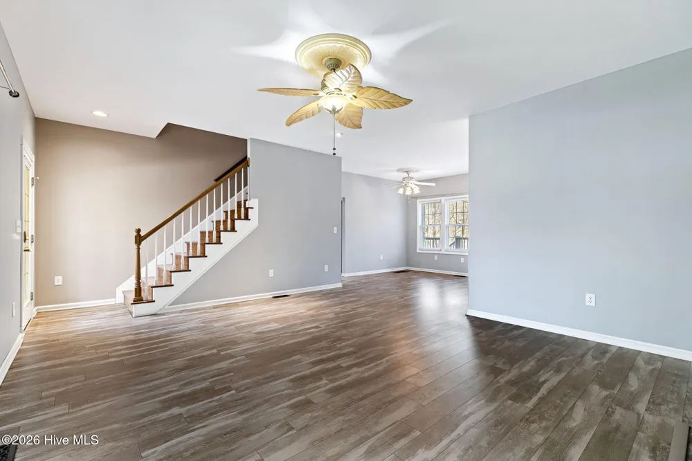 815 Riverview Drive Burgaw, NC 28425