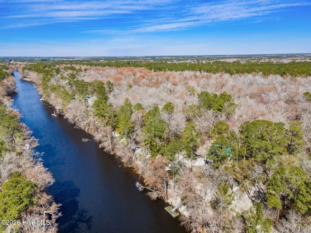 815 Riverview Drive Burgaw, NC 28425