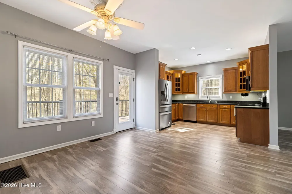 815 Riverview Drive Burgaw, NC 28425