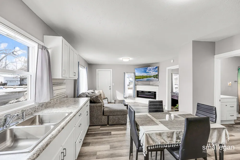 1584 Carlton Street Muskegon Charter Township, MI 49442