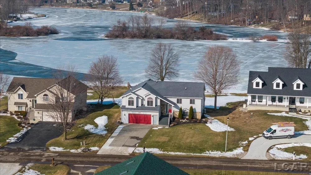8266 Irish Mist Drive Cambridge Township, MI 49265