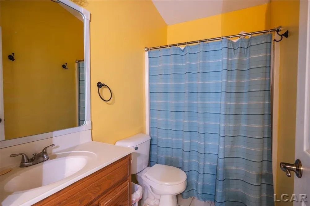 8266 Irish Mist Drive Cambridge Township, MI 49265