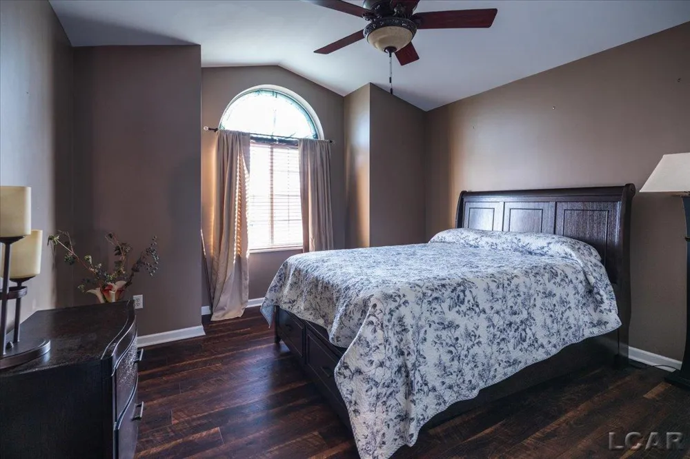 8266 Irish Mist Drive Cambridge Township, MI 49265