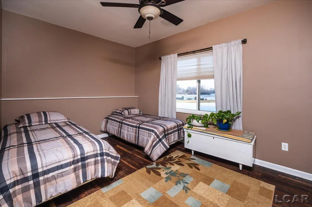 8266 Irish Mist Drive Cambridge Township, MI 49265