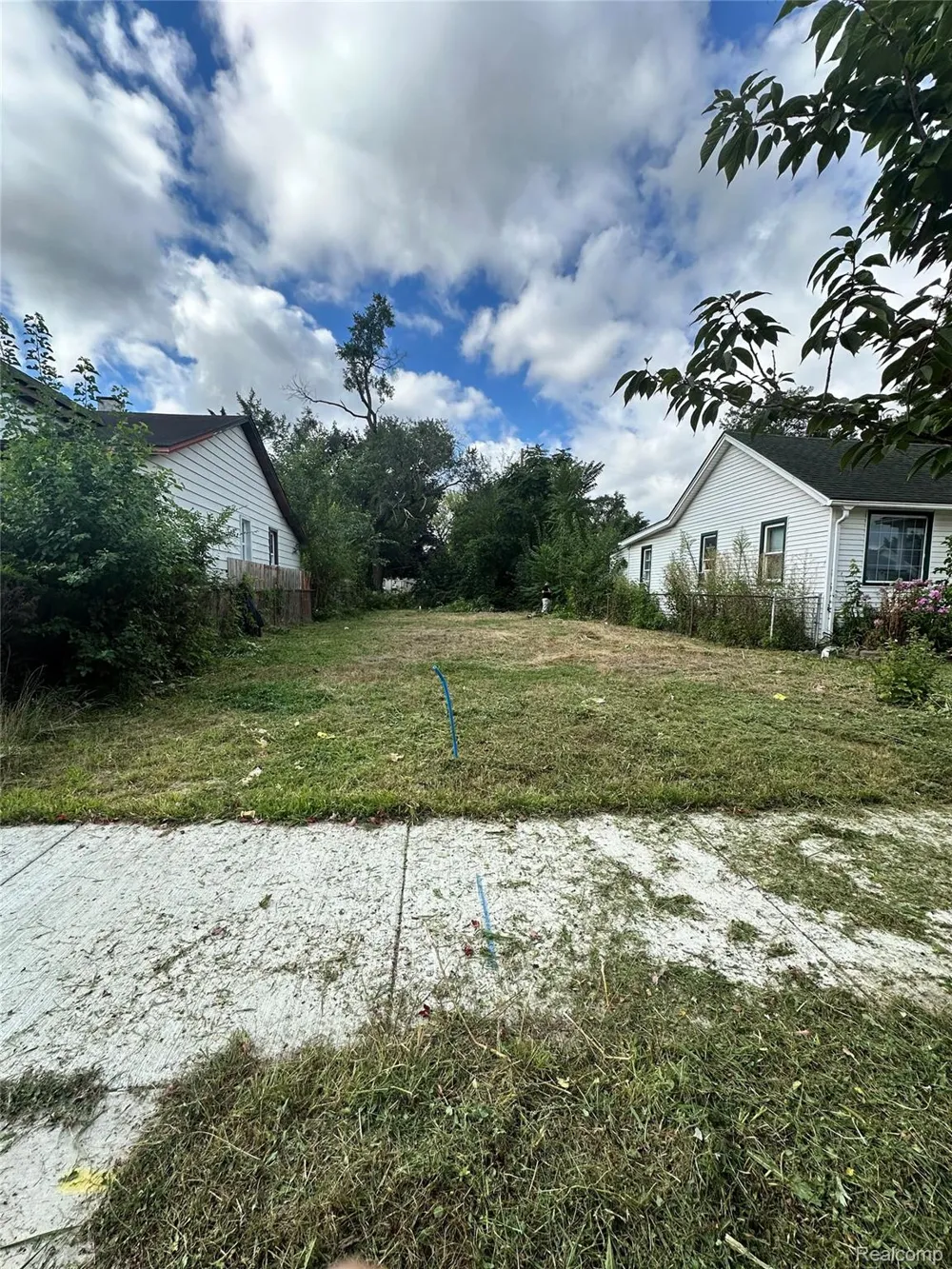 2105 Morris Avenue Lincoln Park City, MI 48146