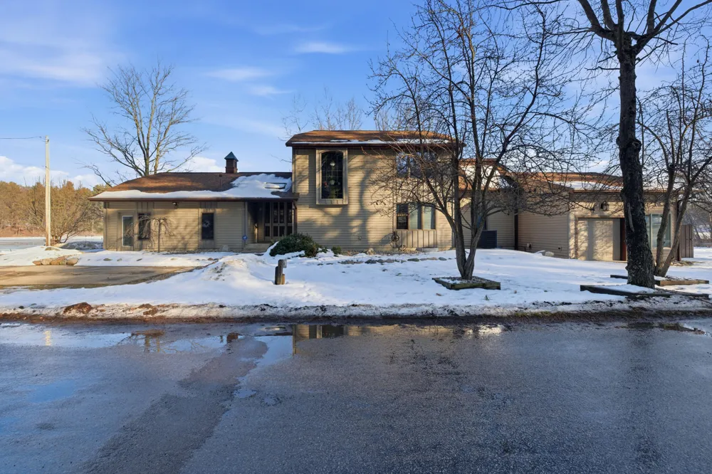 360 W Baldwin Lake Drive Greenville City, MI 48838