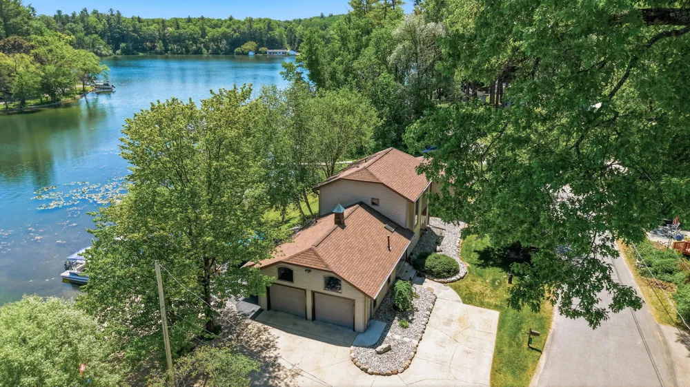 360 W Baldwin Lake Drive Greenville City, MI 48838