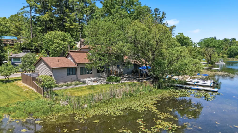 360 W Baldwin Lake Drive Greenville City, MI 48838