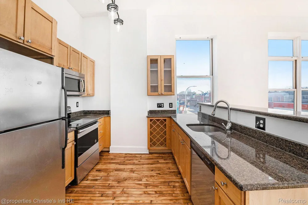 8820 JOSEPH CAMPAU STREET #3 Hamtramck City, MI 48212