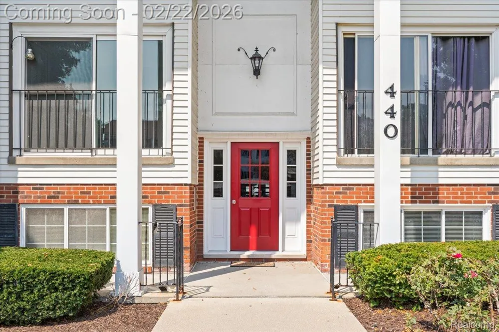 440 BALDWIN AVENUE #63 Rochester City, MI 48307
