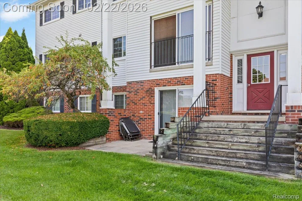 440 BALDWIN AVENUE #63 Rochester City, MI 48307
